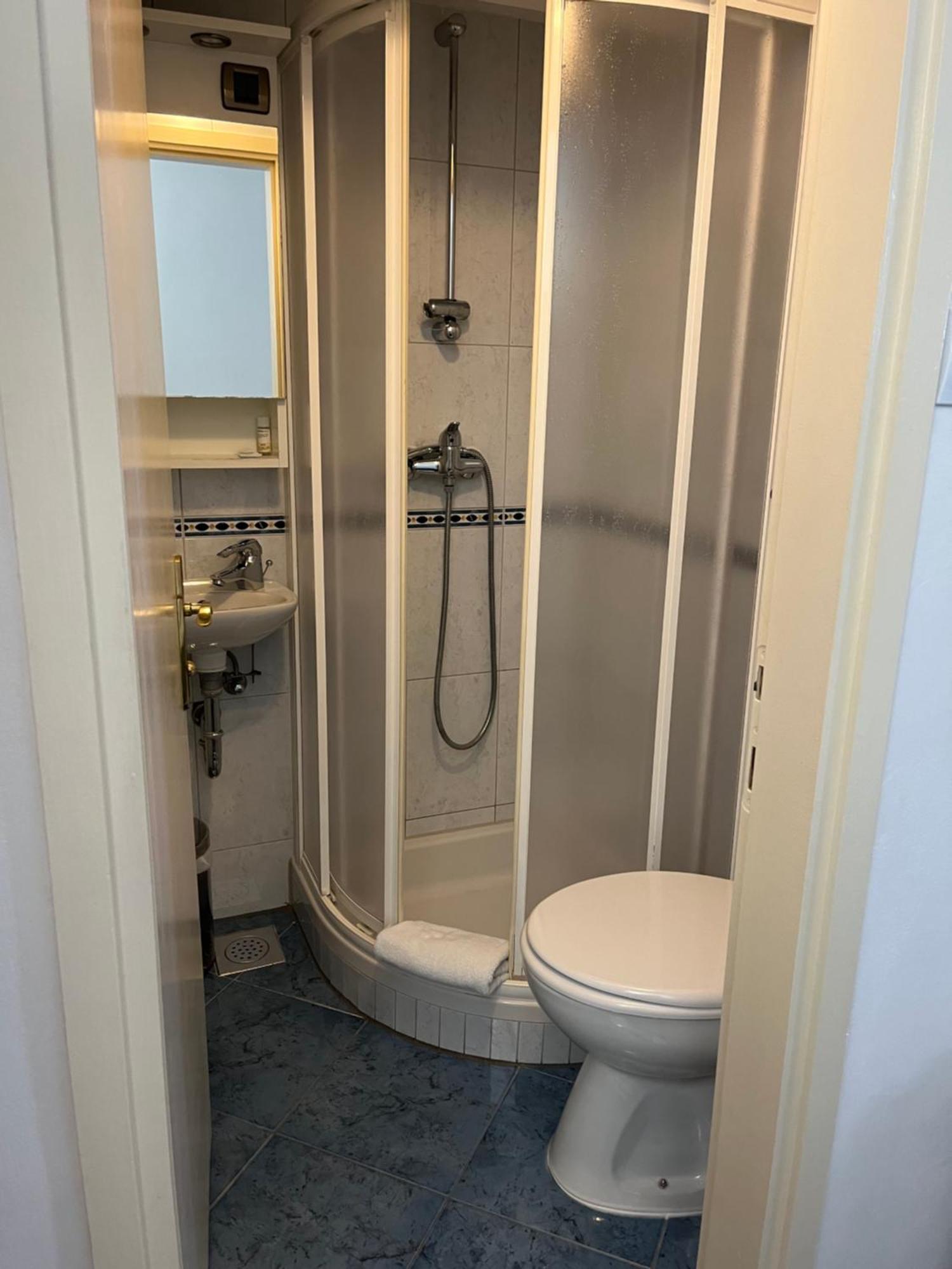 Bed & Breakfast Baron Gautsch 3*