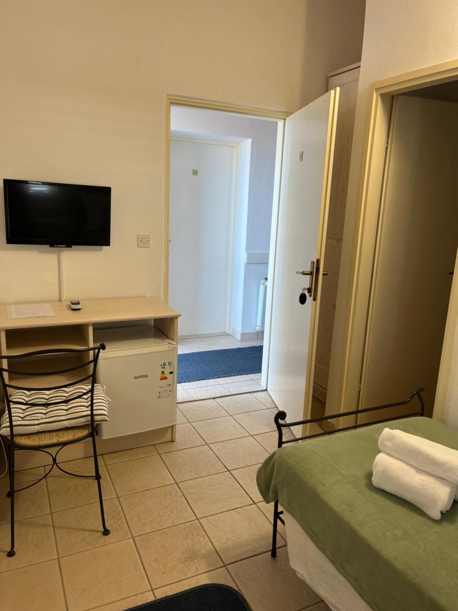 Baron Gautsch 3*